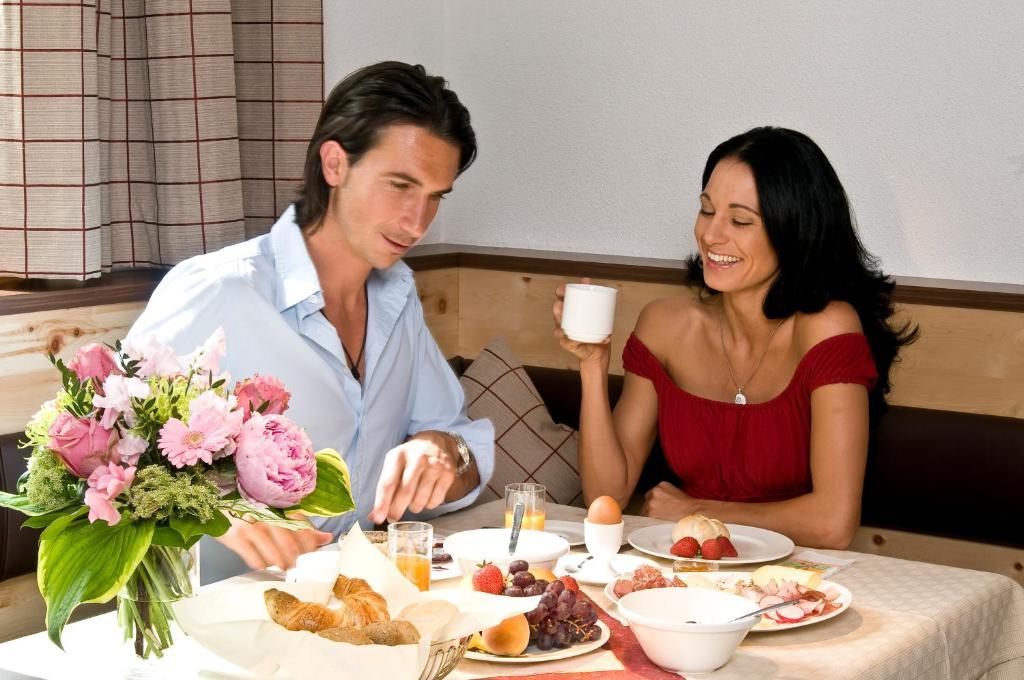Hotel Lukas Фис Экстерьер фото